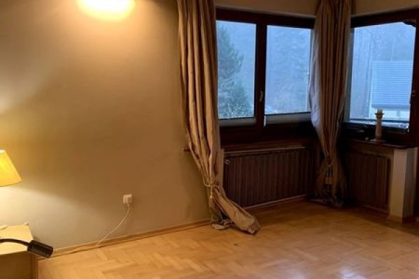 Wnętrze ładnego domu 11