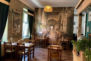 lokal-gastronomiczny-srodmiescie-1